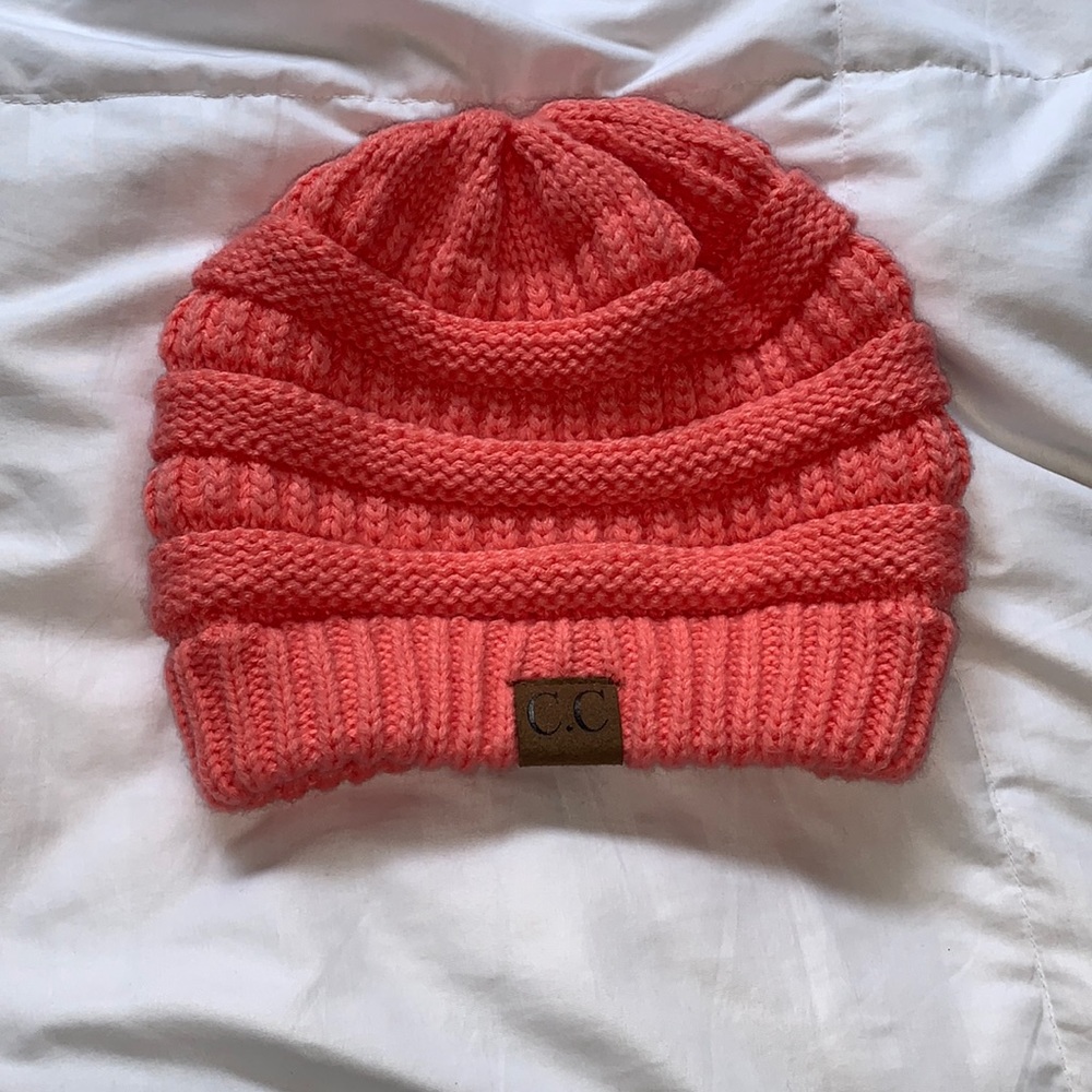Coral, CC beanie